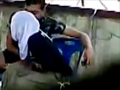 ਗਧੇ ਵਿੱਚ ਹੌਲੀ-ਹੌਲੀ ਖਿੱਚਣਾ